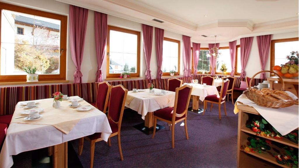 Hotel Belmont Fiss Bagian luar foto